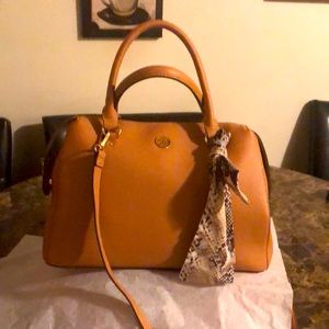 Hand or shoulder bag